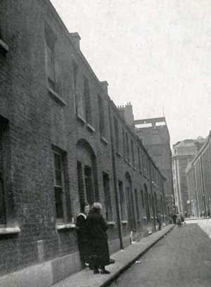 The line of cottages in Buck's Row..