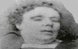 The mortuary photo of Annie Chapman.