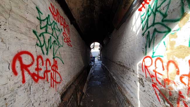 The long passageway of Wood's Buildings.